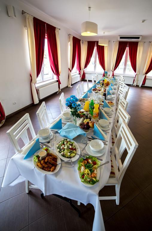 Hotel Luka Radom Eksteriør billede